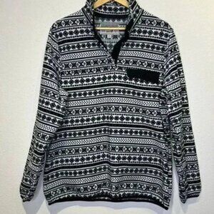 Jach’s Outfitters medium pullover in black and white